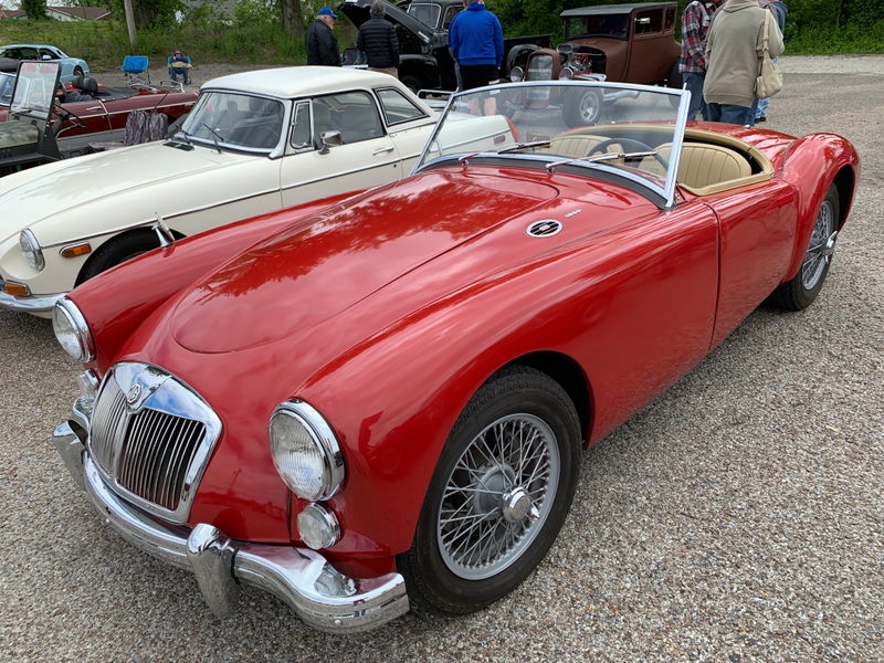Illustration for article titled Today’s car show adventures.